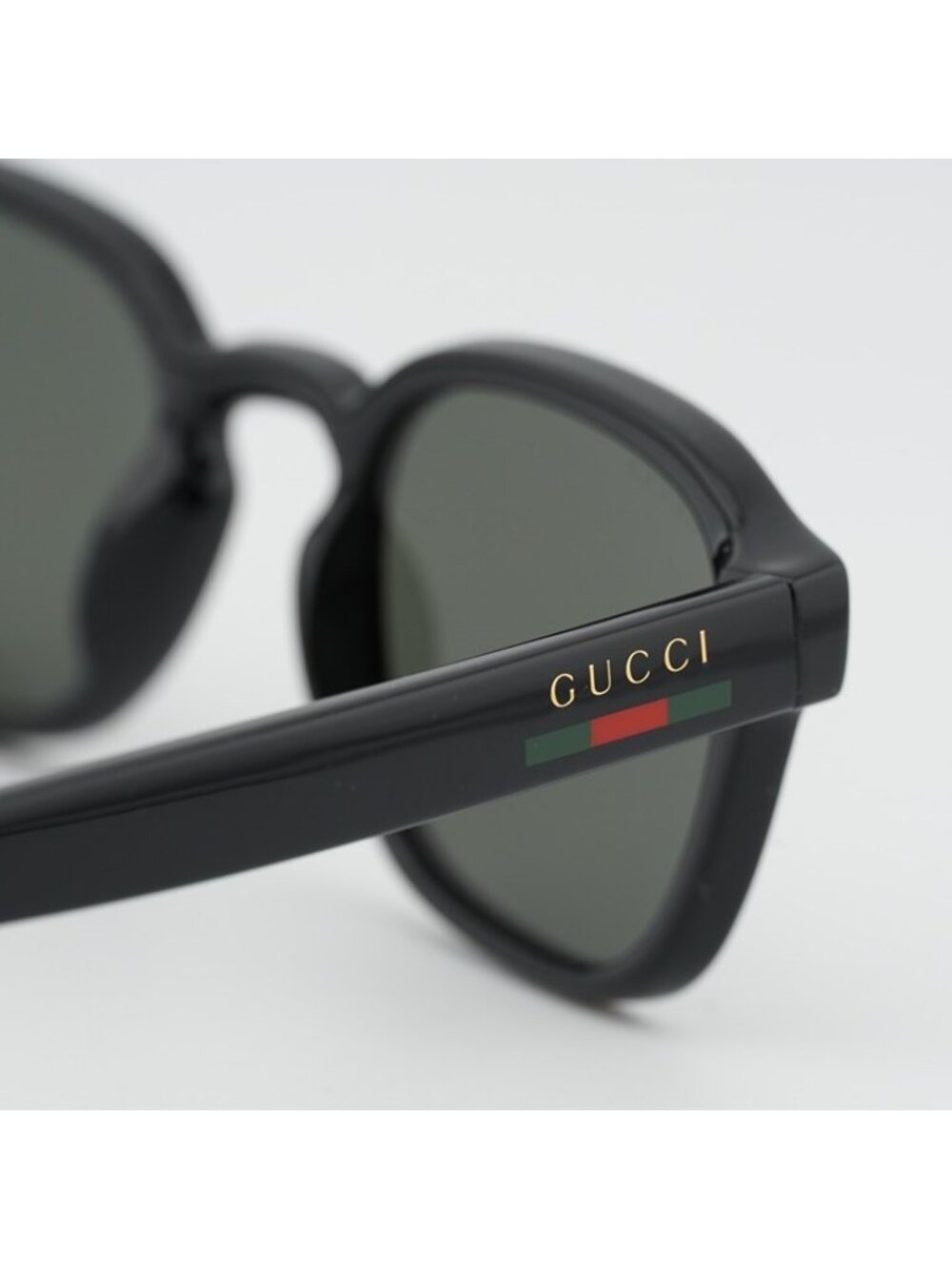 Gucci GG2106S 001 Men Sunglasses Black Square Frame, Grey Lenses - Picture 9 of 10